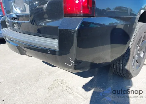 2019 Chevrolet Suburban Lt z USA, uszkodzony, nr VIN 1GNSKHKCXKR306752